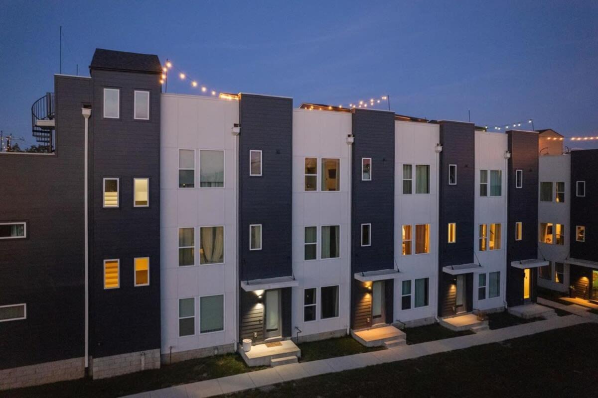 Carrie Underwood'S East Side Rooftop Game Room Нэшвилл Экстерьер фото