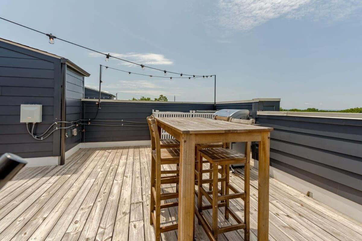Carrie Underwood'S East Side Rooftop Game Room Нэшвилл Экстерьер фото
